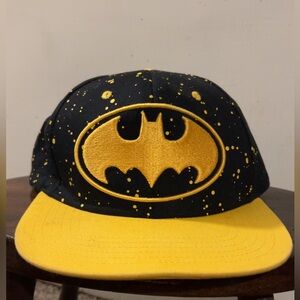 Vintage Batman DC Comics Baseball SnapBack Yellow & Black Hat made for Six Flags